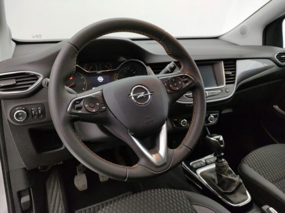 Opel Crossland X usata a Torino (12)