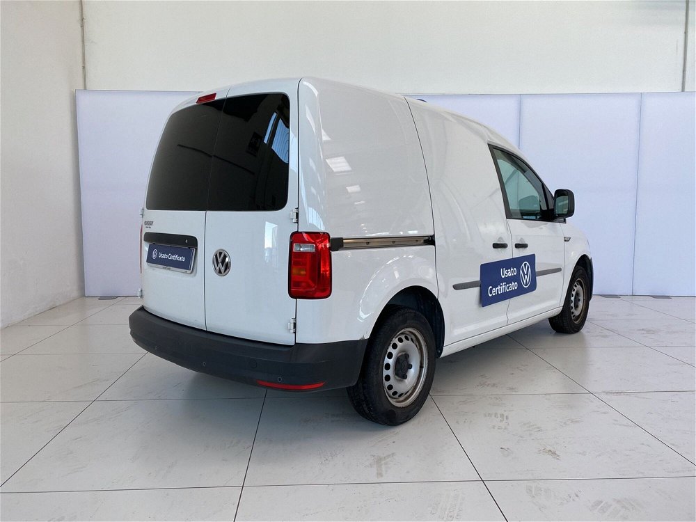 Volkswagen Veicoli Commerciali Caddy 2.0 TDI 102 CV Furgone Maxi  del 2019 usata a Cornegliano Laudense (4)