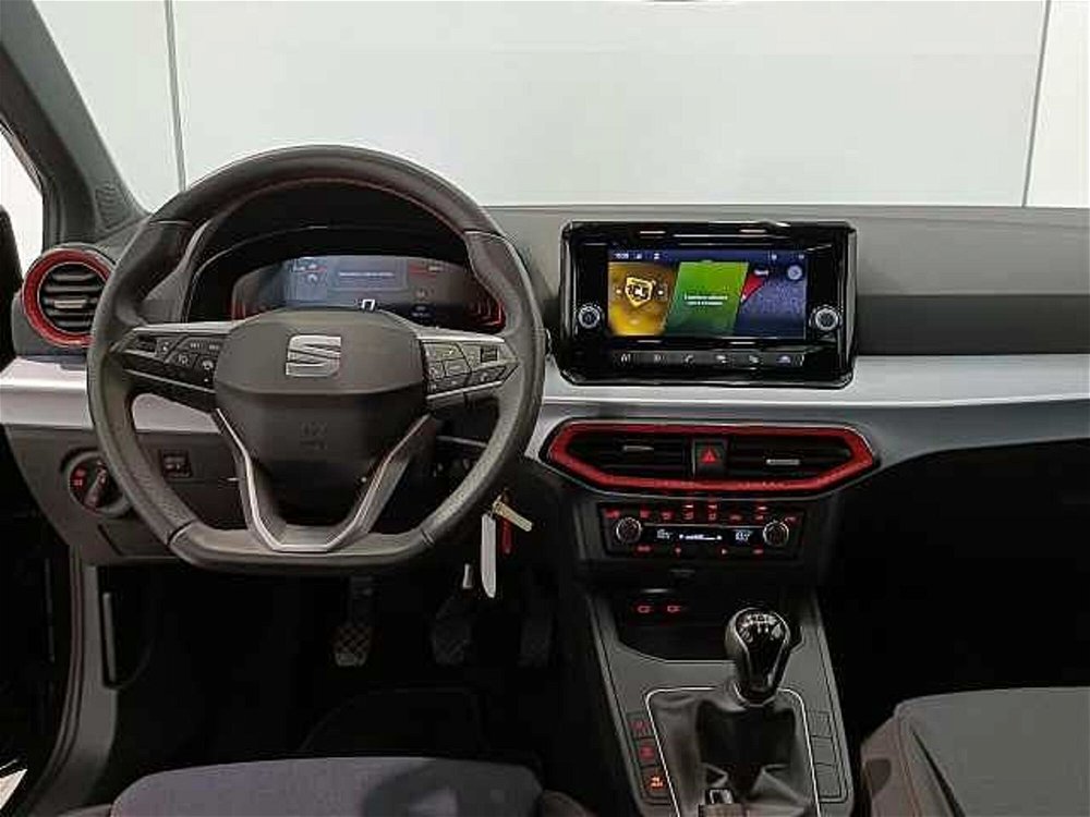 SEAT Ibiza 1.0 EcoTSI 95 CV 5 porte FR  del 2023 usata a Brivio (5)