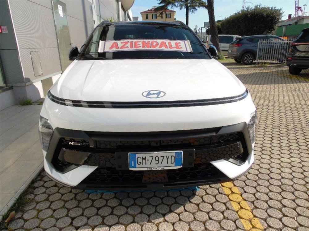 Hyundai Kona HEV 1.6 DCT NLine del 2023 usata a La Spezia (4)