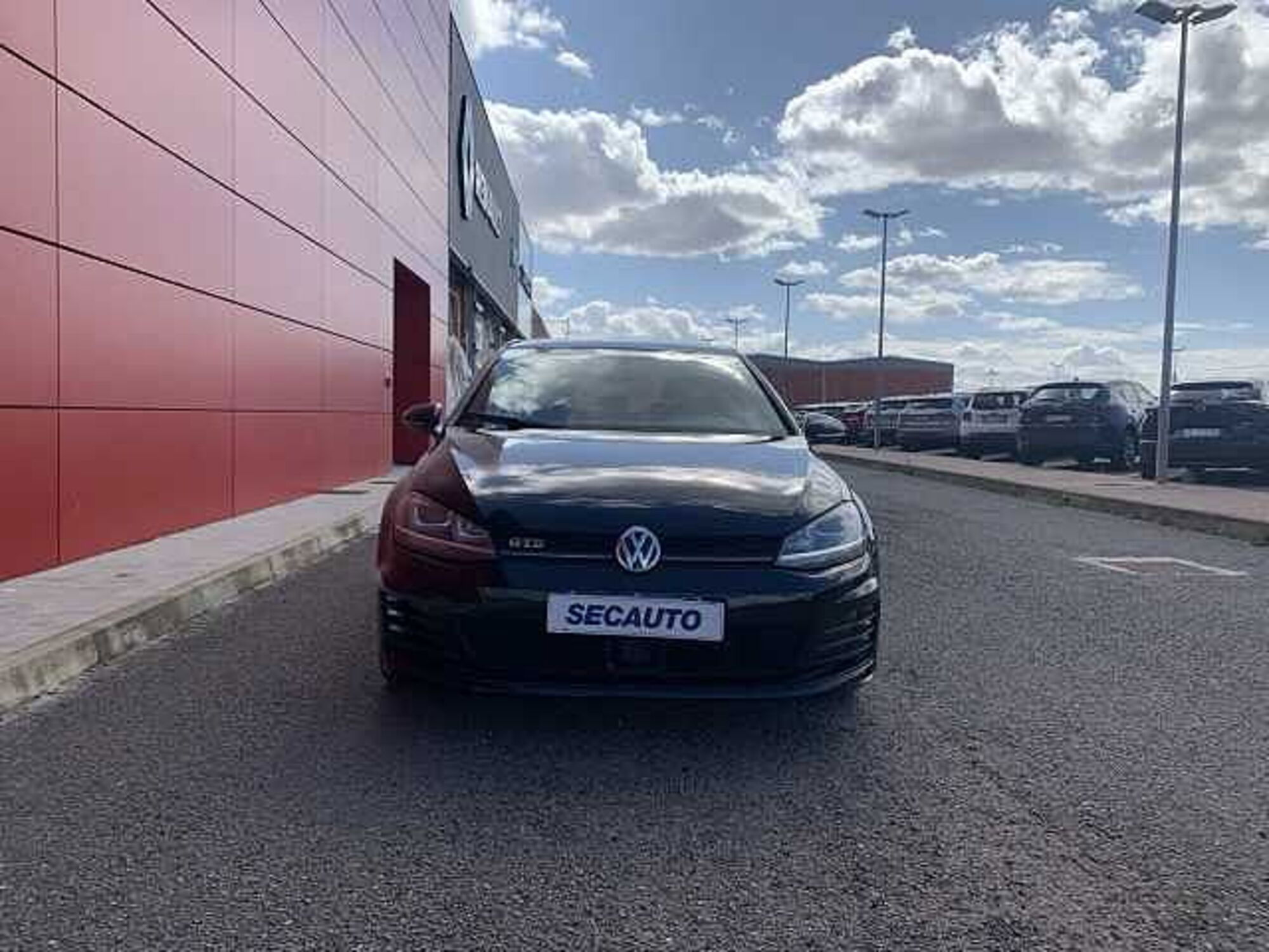 Volkswagen Golf GTD 2.0 TDI 3p. BlueMotion Technology  del 2015 usata a Sestu