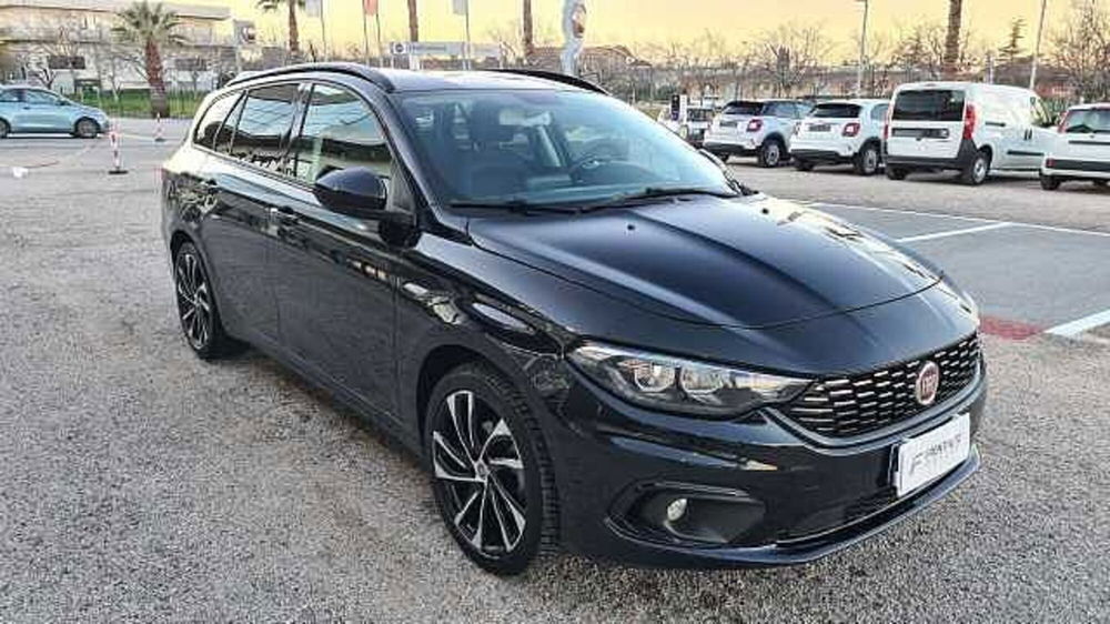 Fiat Tipo Station Wagon Tipo 1.6 Mjt S&S DCT SW S-Design  del 2019 usata a Ancona (4)