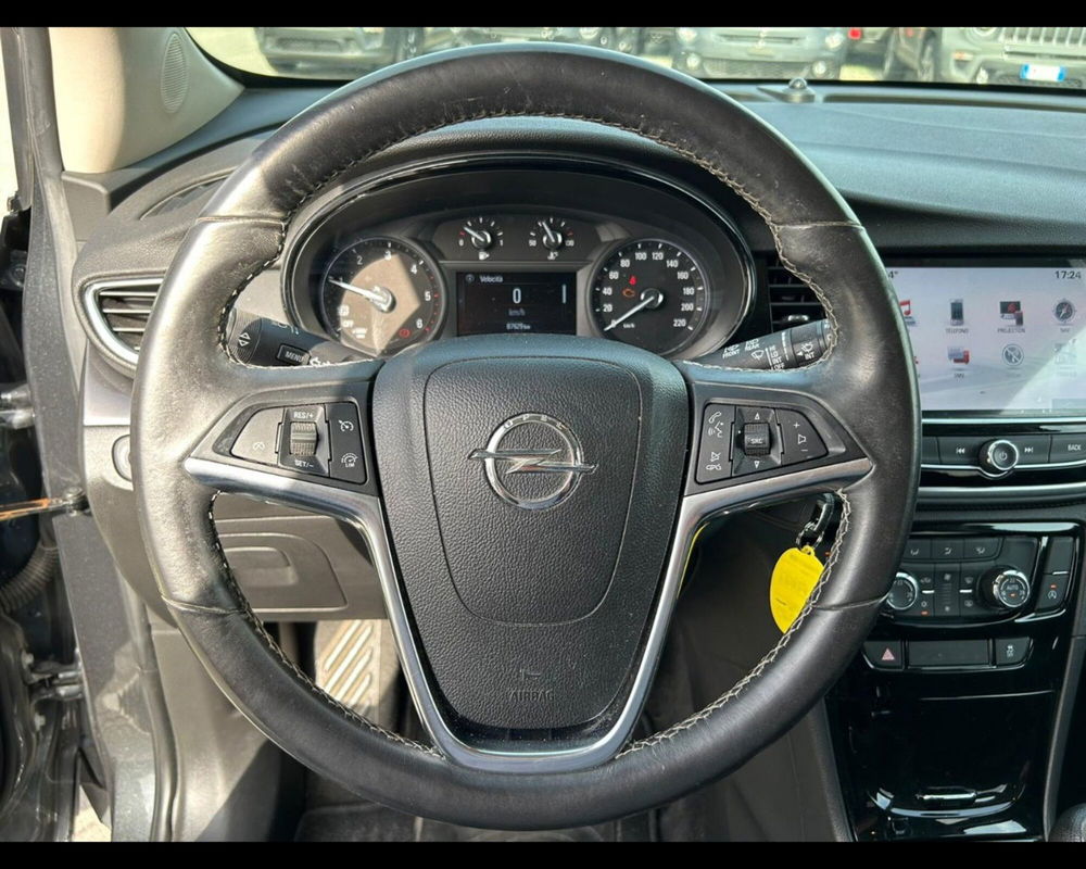 Opel Mokka usata a Lucca (11)