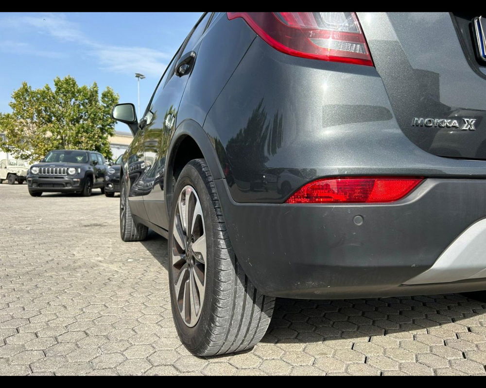 Opel Mokka usata a Lucca (17)