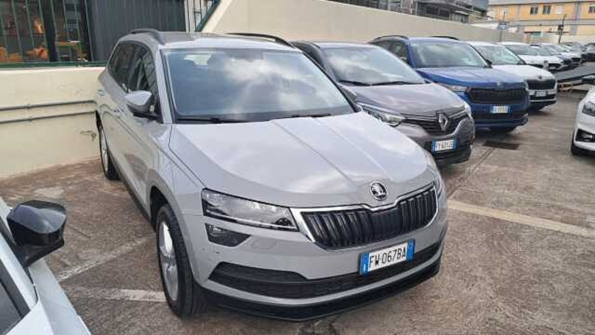 Skoda Karoq 1.6 TDI SCR DSG Executive  del 2019 usata a Cagliari