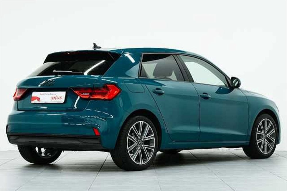Audi A1 Sportback 30 TFSI Admired  del 2021 usata a Barni (5)