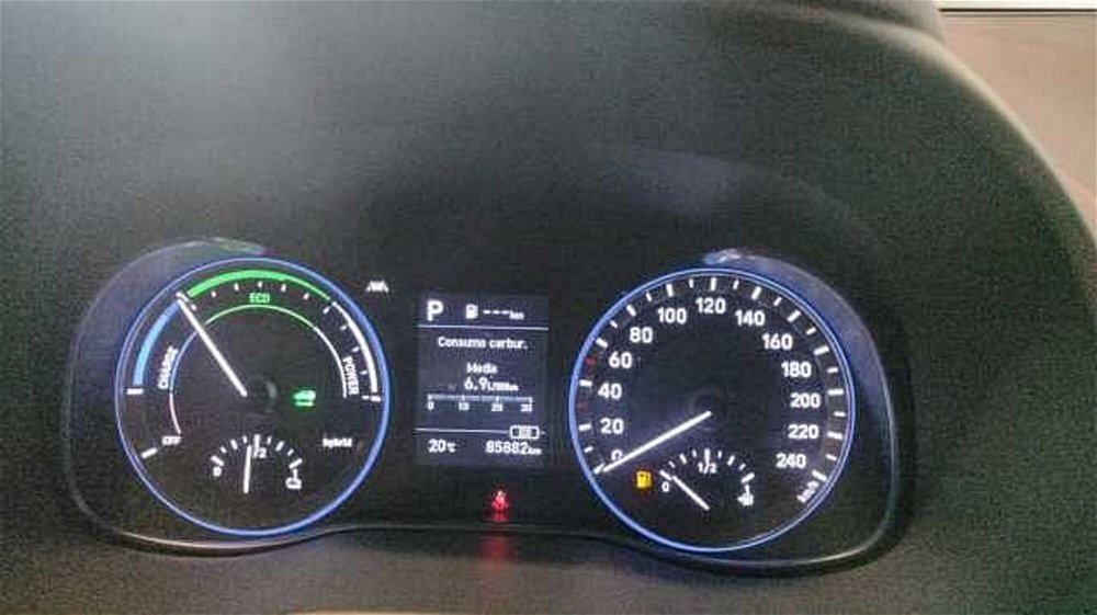 Hyundai Kona HEV 1.6 DCT XTech  del 2020 usata a Empoli (2)
