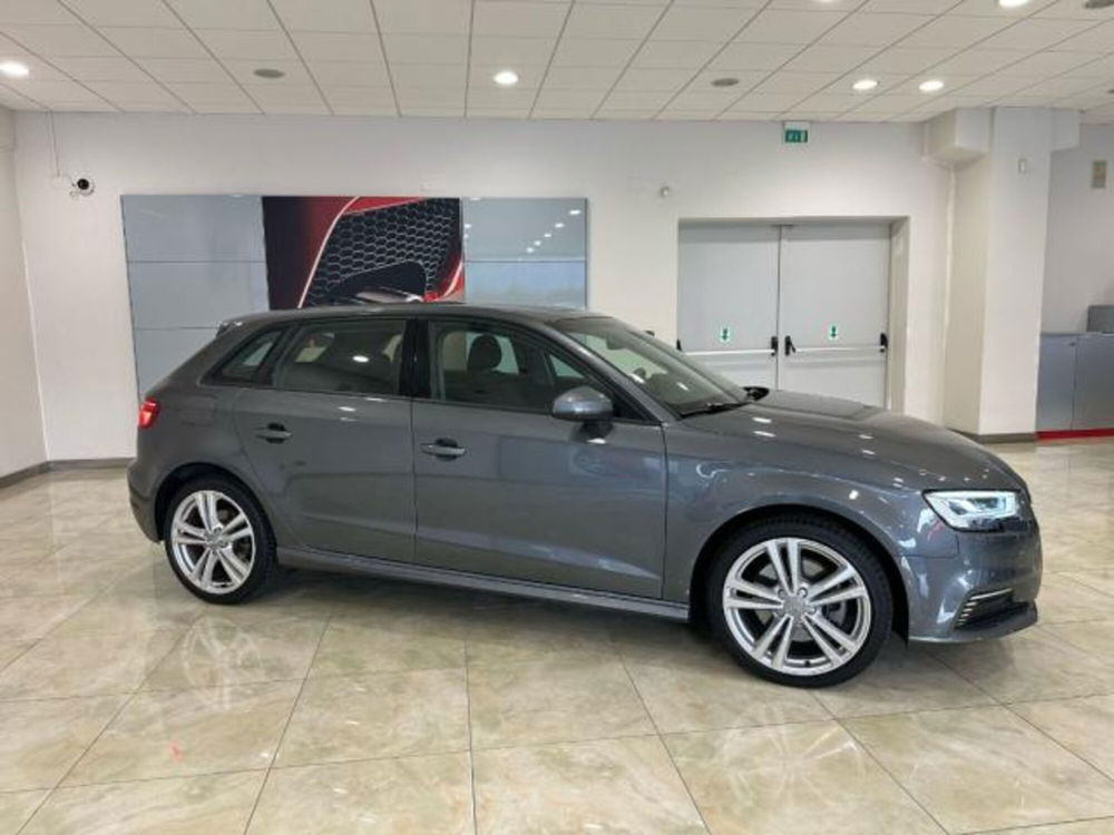 Audi A3 Sportback 1.4 TFSI e-tron S tronic Ambition del 2020 usata a Castellammare di Stabia