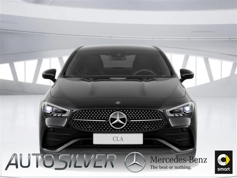 Mercedes-Benz CLA 220 d Automatic AMG Line Premium nuova a Verona (3)