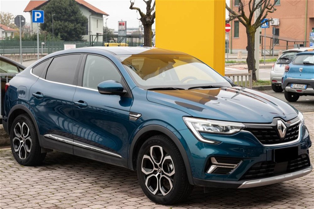 Renault Arkana E-Tech 145 CV Intens  del 2021 usata a Cirie' (3)
