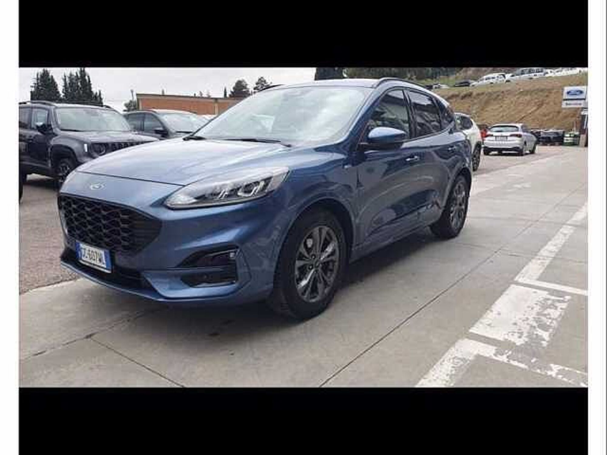 Ford Kuga 1.5 EcoBlue 120 CV 2WD ST-Line  del 2020 usata a Gualdo Tadino