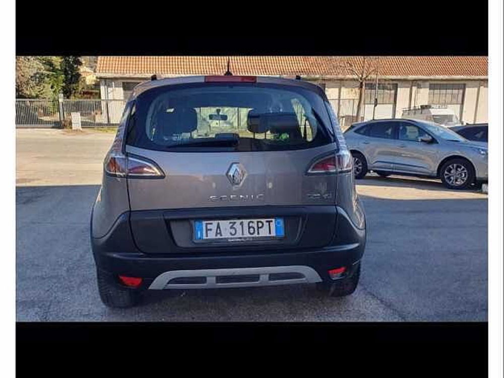 Renault Scénic XMod 1.5 dCi 110CV EDC Wave  del 2015 usata a Gualdo Tadino (3)