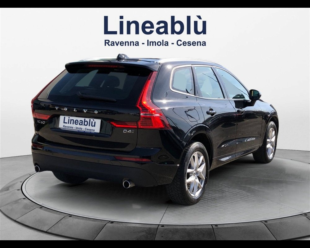 Volvo XC60 D4 AWD Geartronic Business  del 2018 usata a Imola (5)