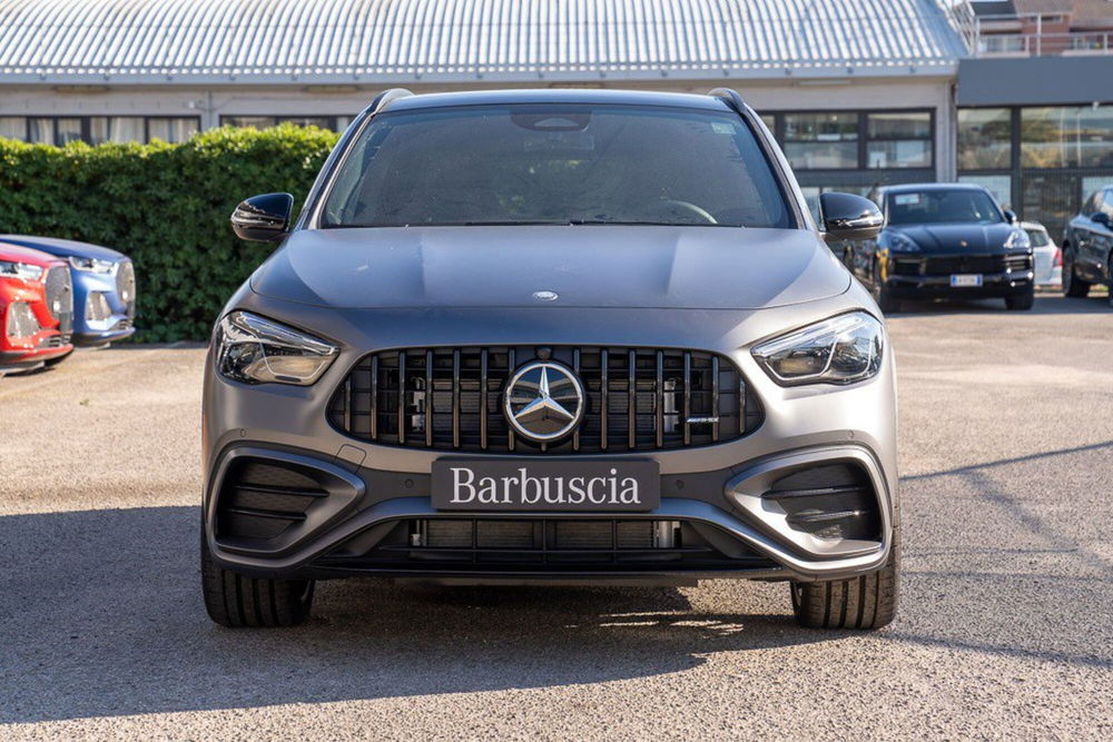 Mercedes-Benz GLA SUV nuova a Pescara (6)