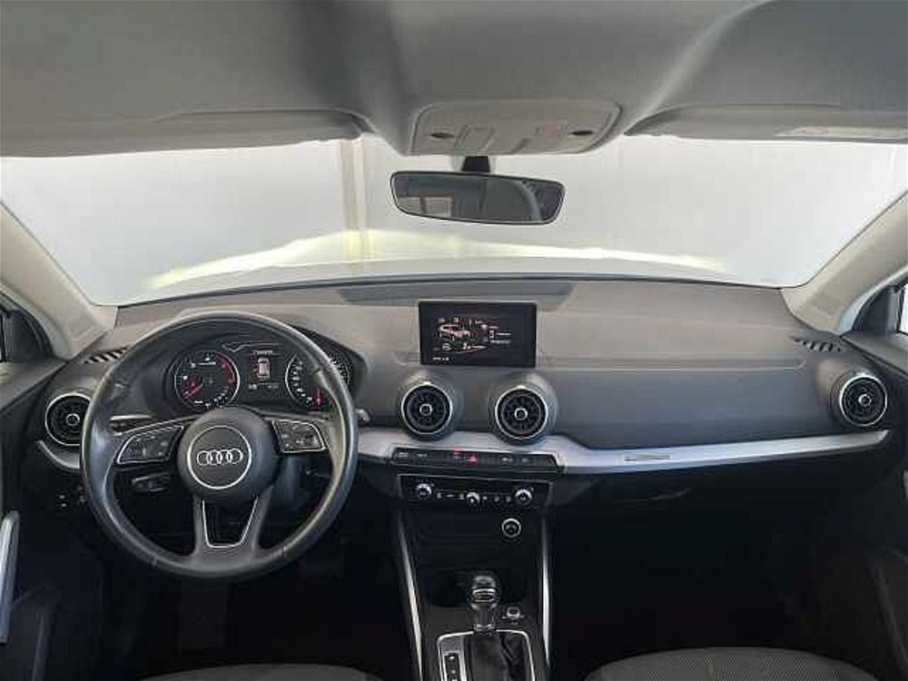 Audi Q2 Q2 30 TDI S tronic  del 2018 usata a Lucca (3)