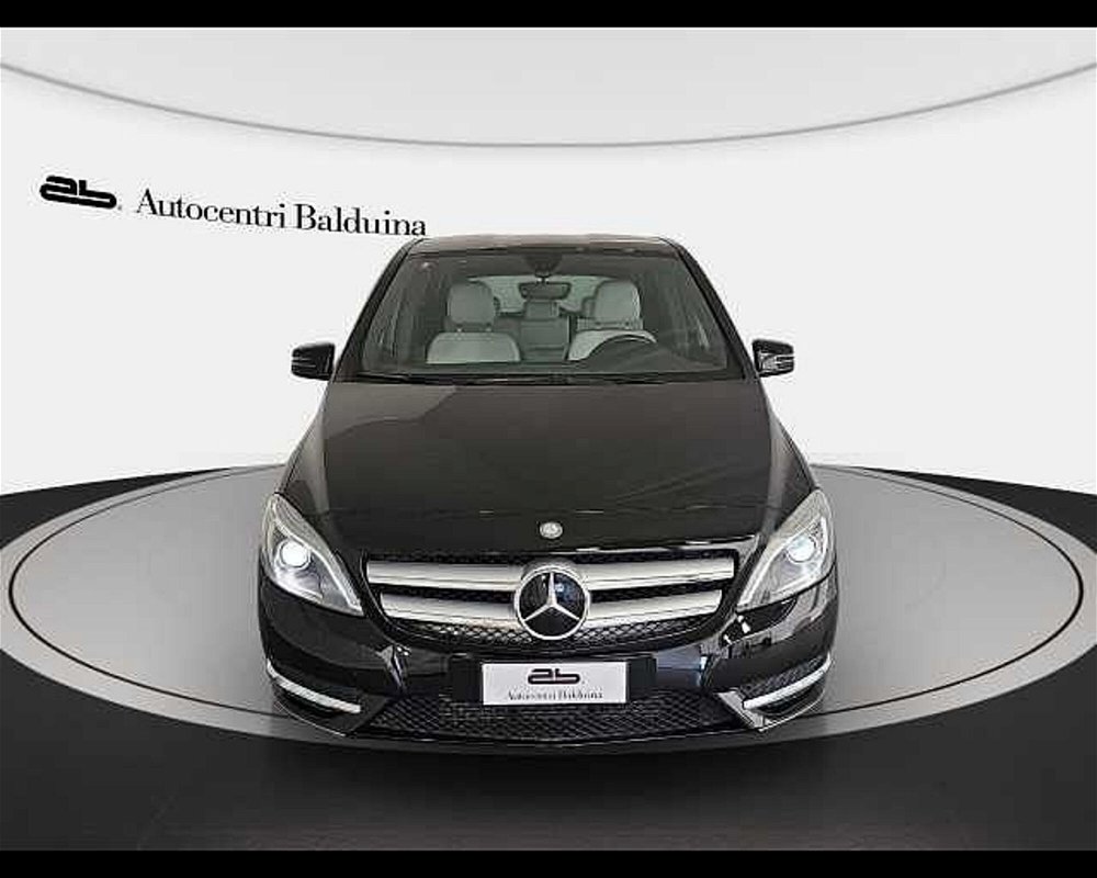 Mercedes-Benz Classe B 200 CDI Premium  del 2014 usata a Roma (2)