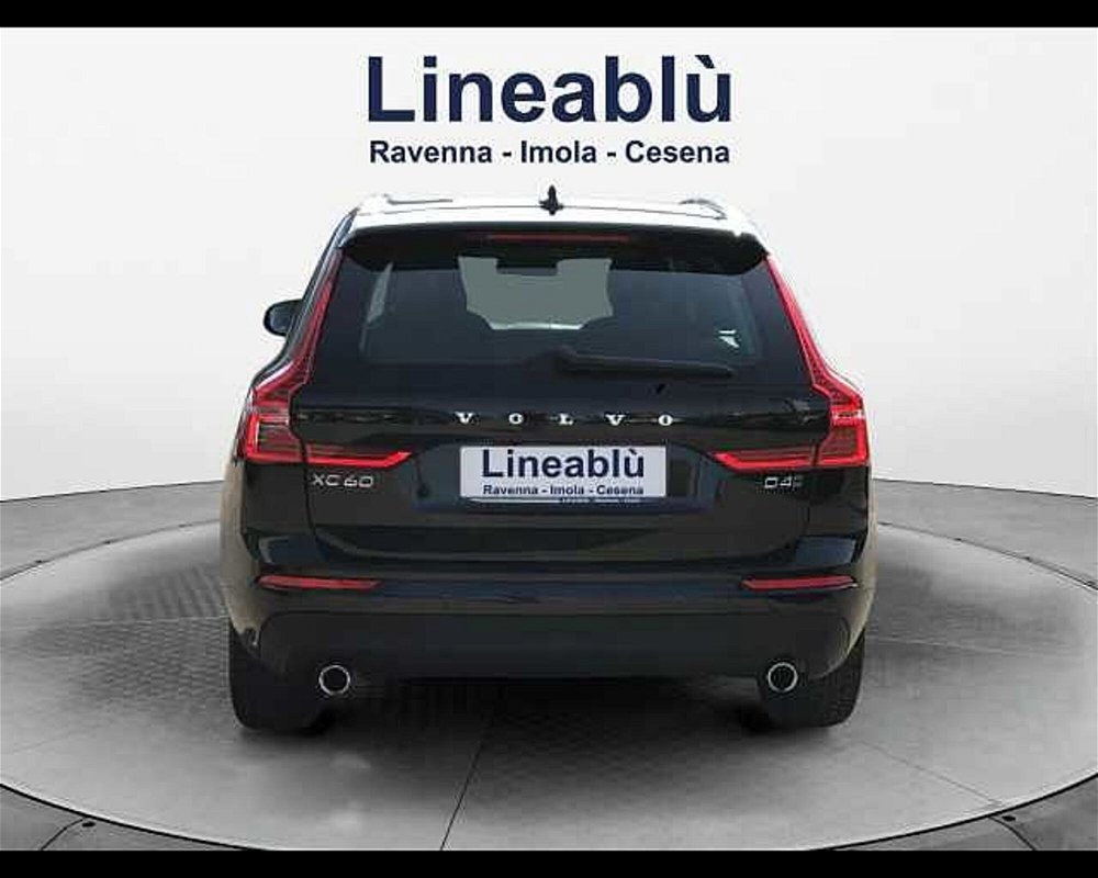 Volvo XC60 D4 AWD Geartronic Business  del 2018 usata a Ravenna (4)
