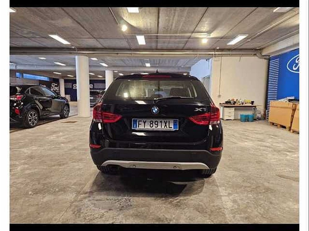 BMW X1 sDrive16d del 2015 usata a Bari (4)