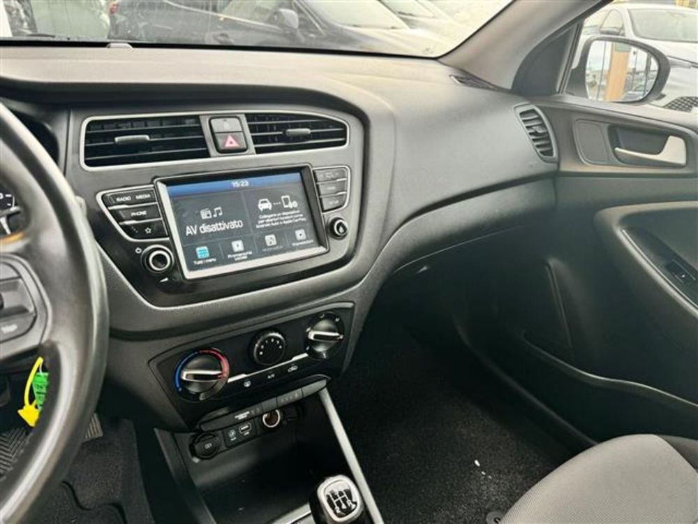 Hyundai i20 usata a Livorno (15)