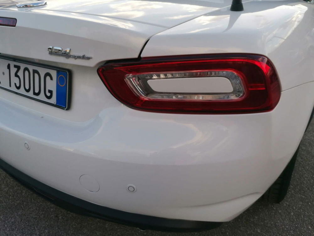 Fiat 124 spider usata a Salerno (19)