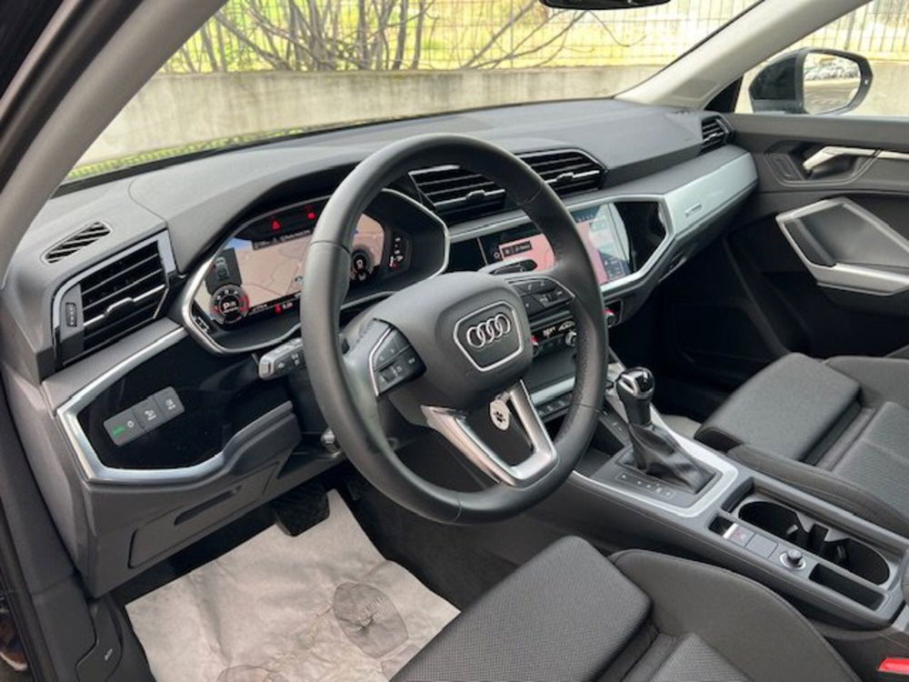 Audi Q3 Sportback usata a Cosenza (13)