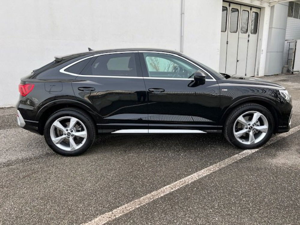 Audi Q3 Sportback usata a Cosenza (4)