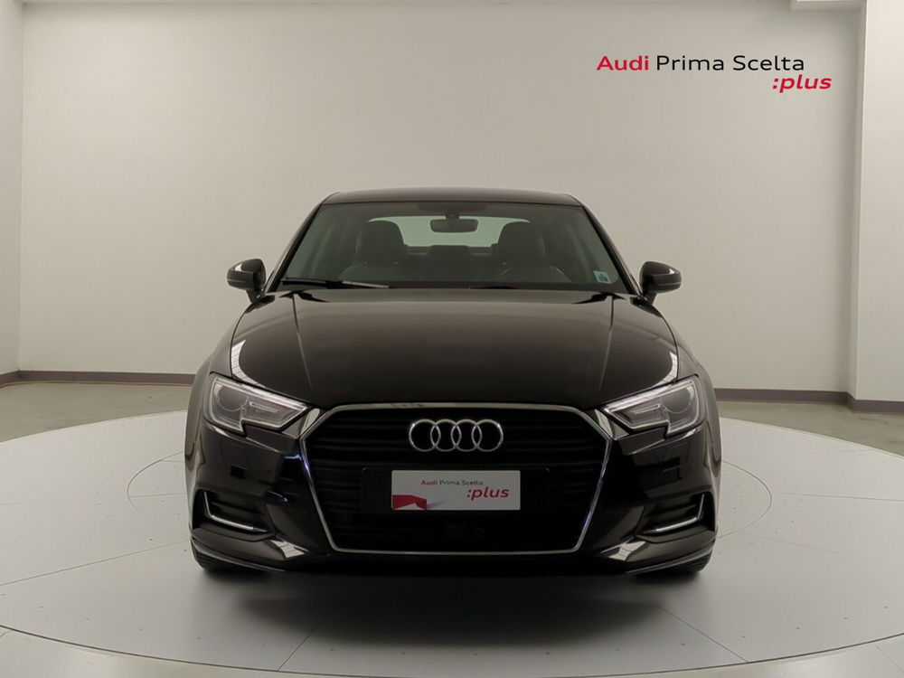 Audi A3 Sedan 30 TDI Design del 2019 usata a Pratola Serra (2)