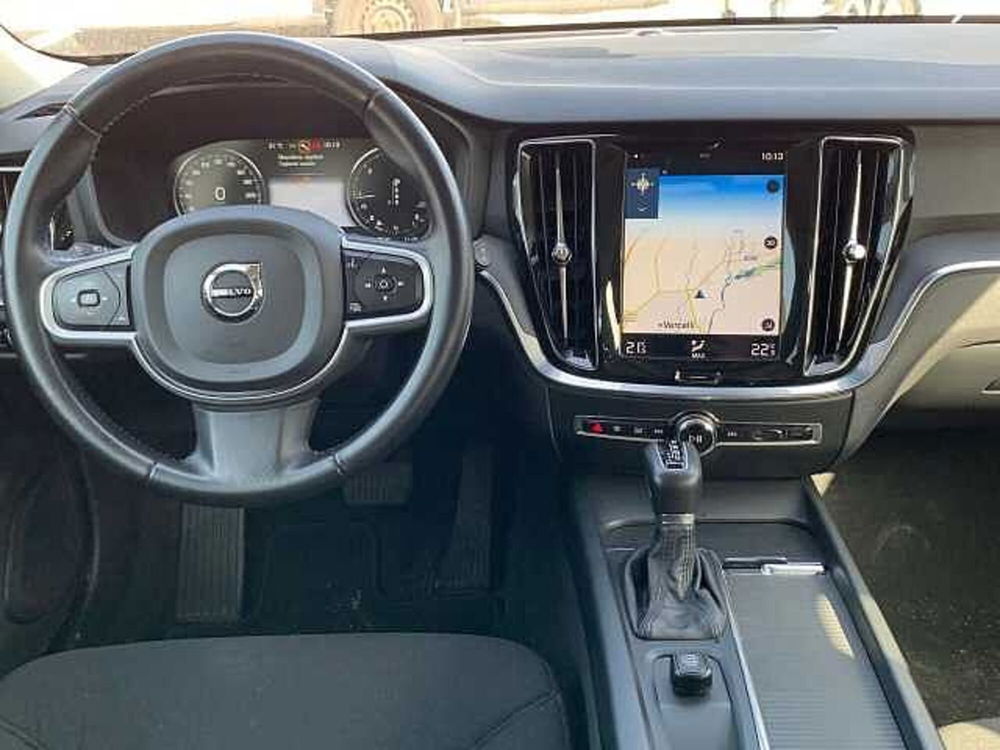 Volvo V60 usata a Vercelli (11)