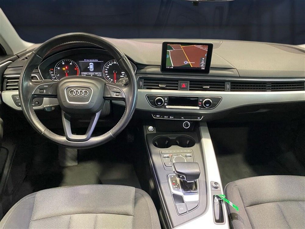 Audi A4 Avant 35 TDI S tronic Business del 2017 usata a Torino (5)