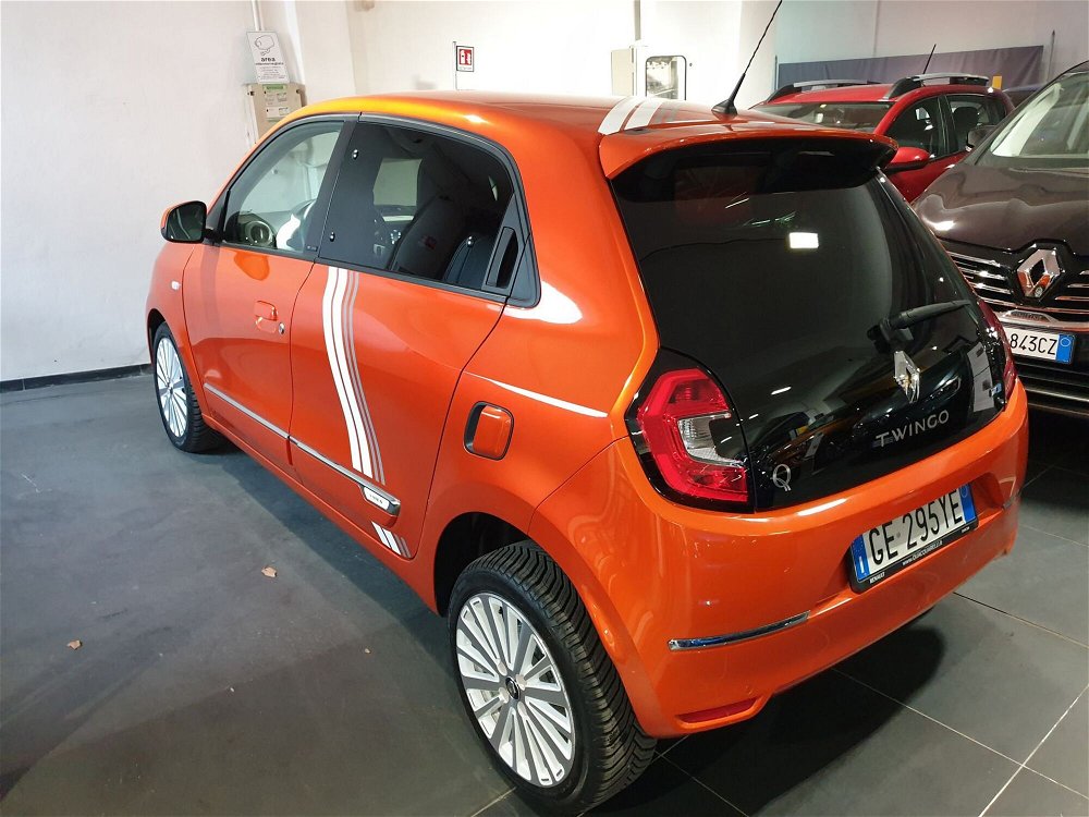 Renault Twingo Electric Vibes  del 2021 usata a Milano (2)