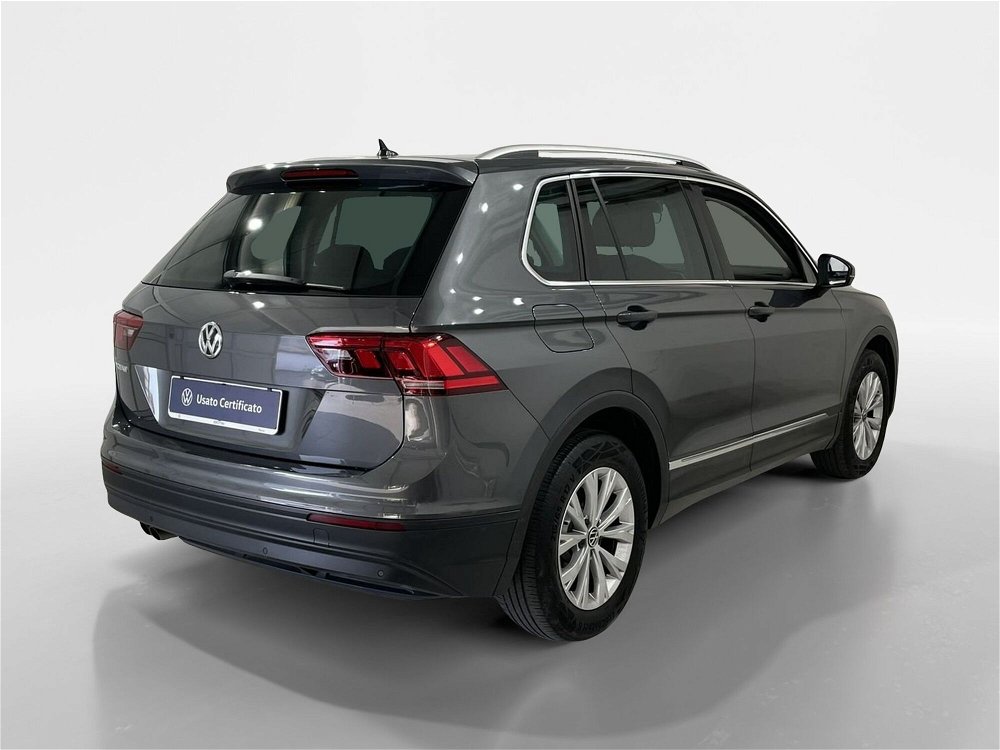 Volkswagen Tiguan 1.5 TSI 150 CV DSG Business ACT BlueMotion Technology del 2020 usata a Massa (5)