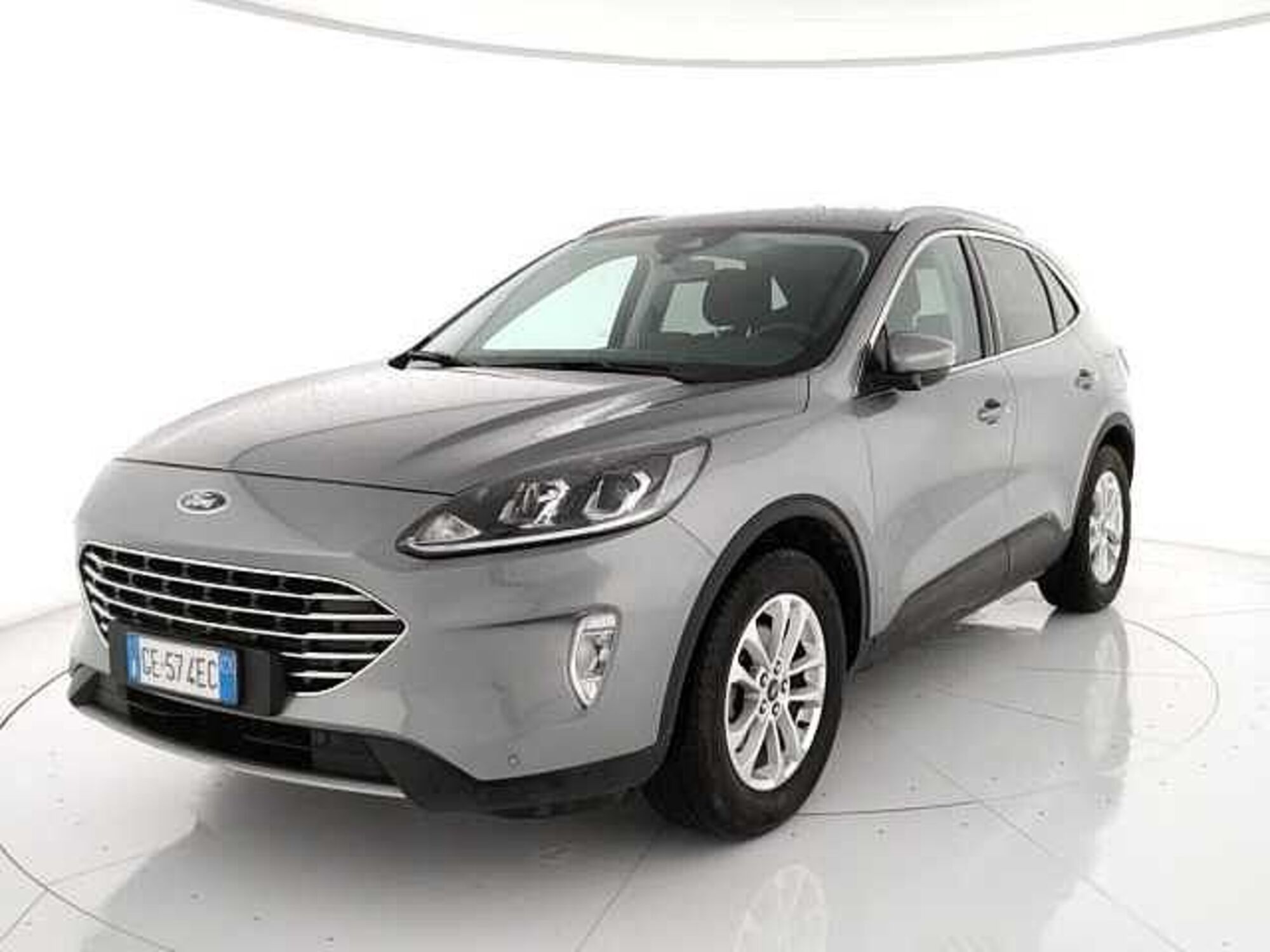 Ford Kuga 1.5 EcoBlue 120 CV 2WD Titanium  del 2021 usata a Roma