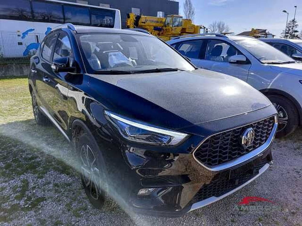 Mg ZS ZS 1.0 Luxury nuova a Viterbo (2)