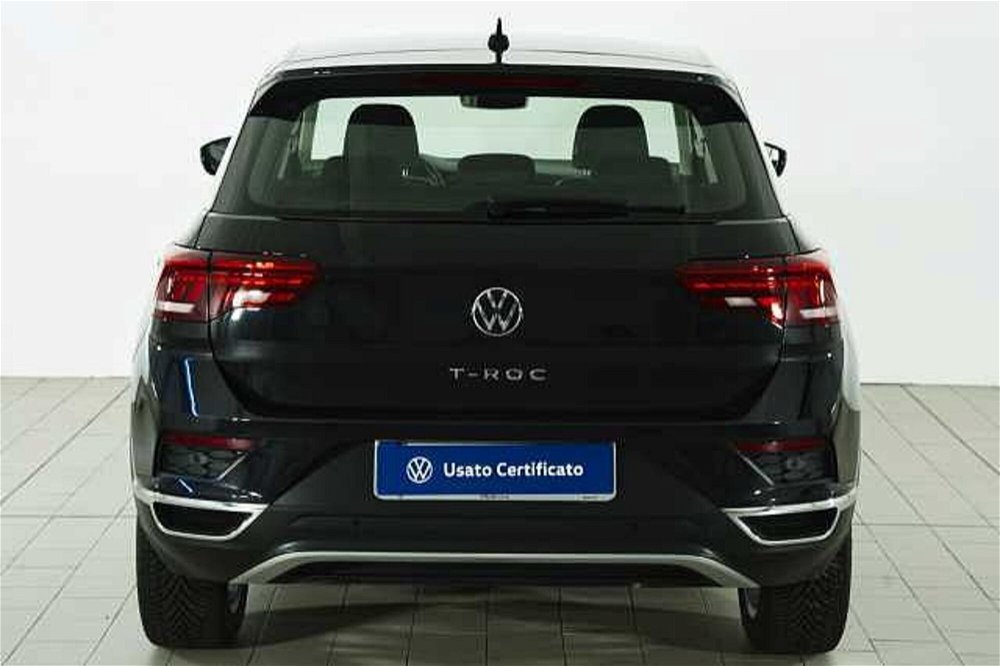 Volkswagen T-Roc 1.6 TDI SCR Advanced BlueMotion Technology del 2020 usata a Barni (2)