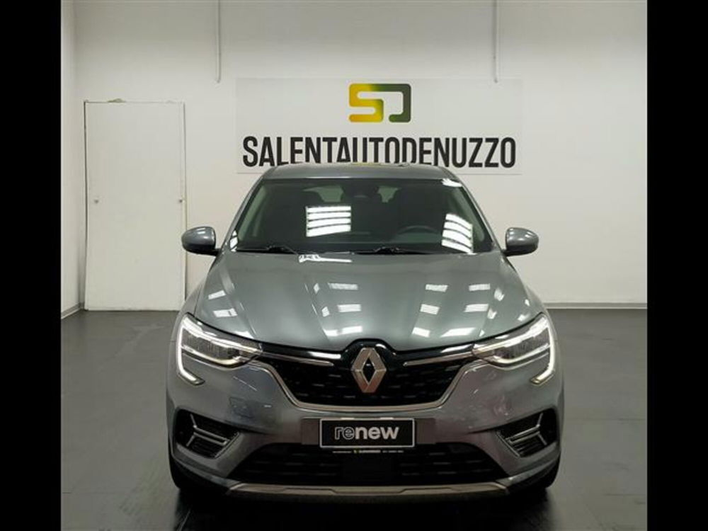 Renault Arkana E-Tech 145 CV Intens  del 2022 usata a Lecce (3)