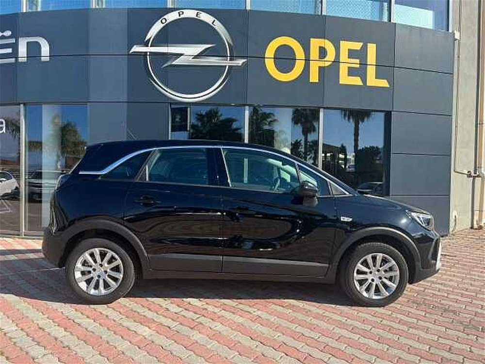 Opel Crossland 1.5 ECOTEC D 120 CV Start&Stop aut. Elegance  del 2023 usata a San Gregorio d'Ippona (4)