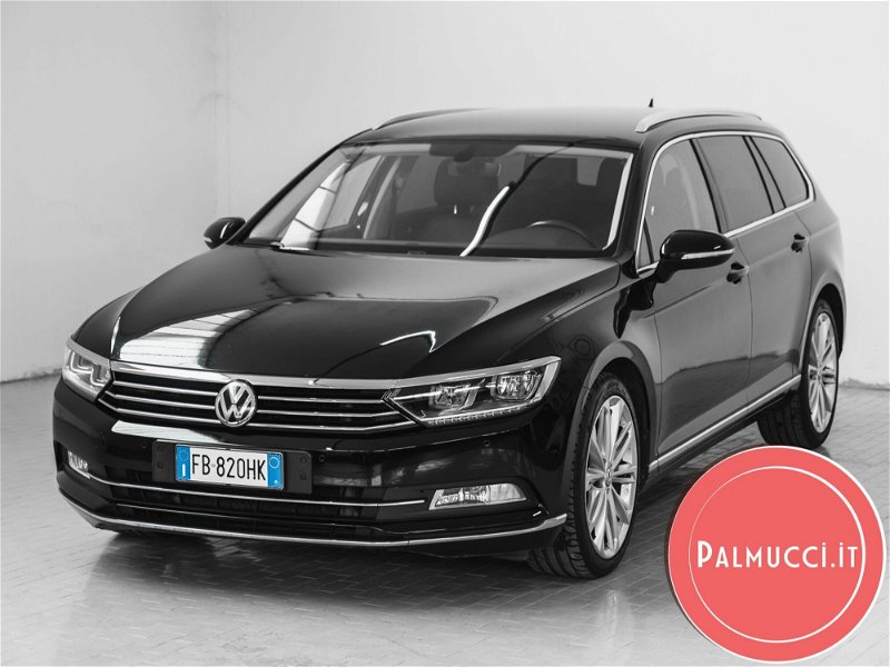 Volkswagen Passat Variant 2.0 TDI DSG Executive BlueMotion Tech.  del 2015 usata a Prato