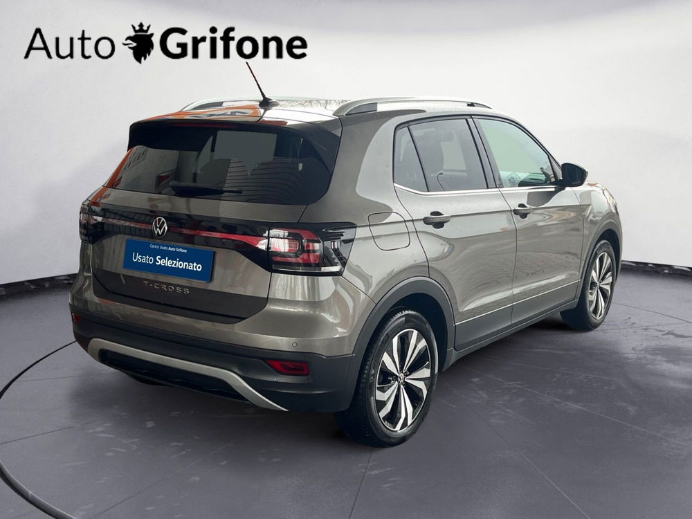 Volkswagen T-Cross usata a Modena (7)