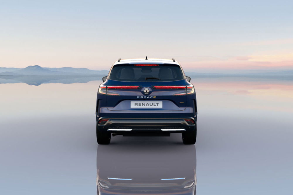 Renault Espace Full Hybrid E-Tech 200 Iconic nuova a Oderzo (5)