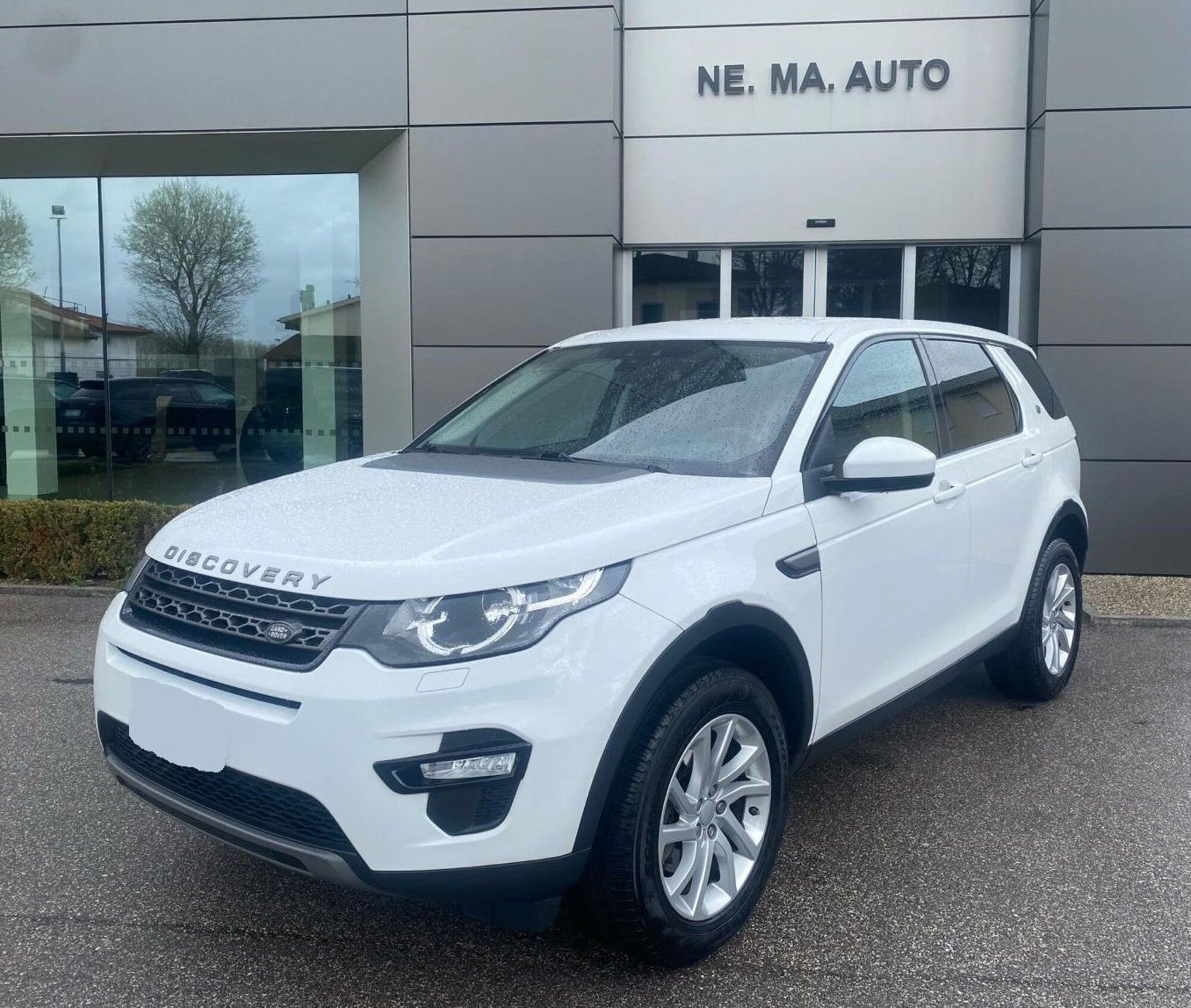 Land Rover Discovery Sport 2.0 TD4 150 CV SE  del 2017 usata a Pontedera