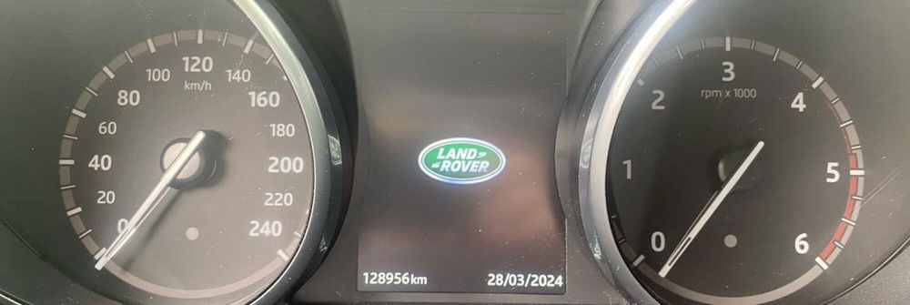 Land Rover Discovery Sport usata a Pisa (13)