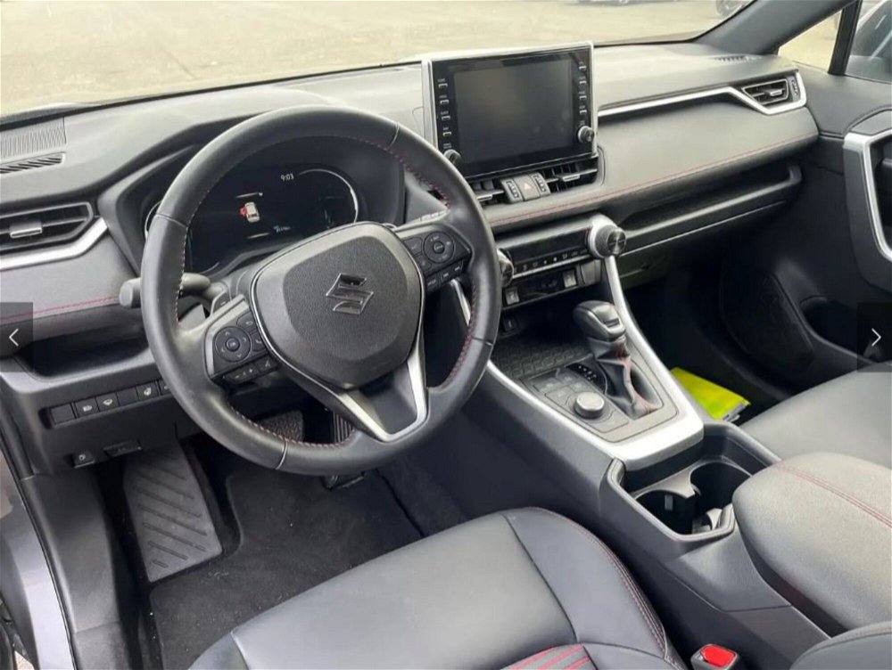 Suzuki Across 2.5 Plug-in Hybrid E-CVT 4WD Top  del 2021 usata a Tortona (5)