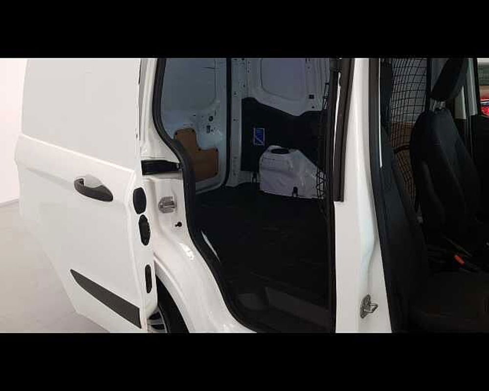 Ford Transit Courier usata a Milano (4)