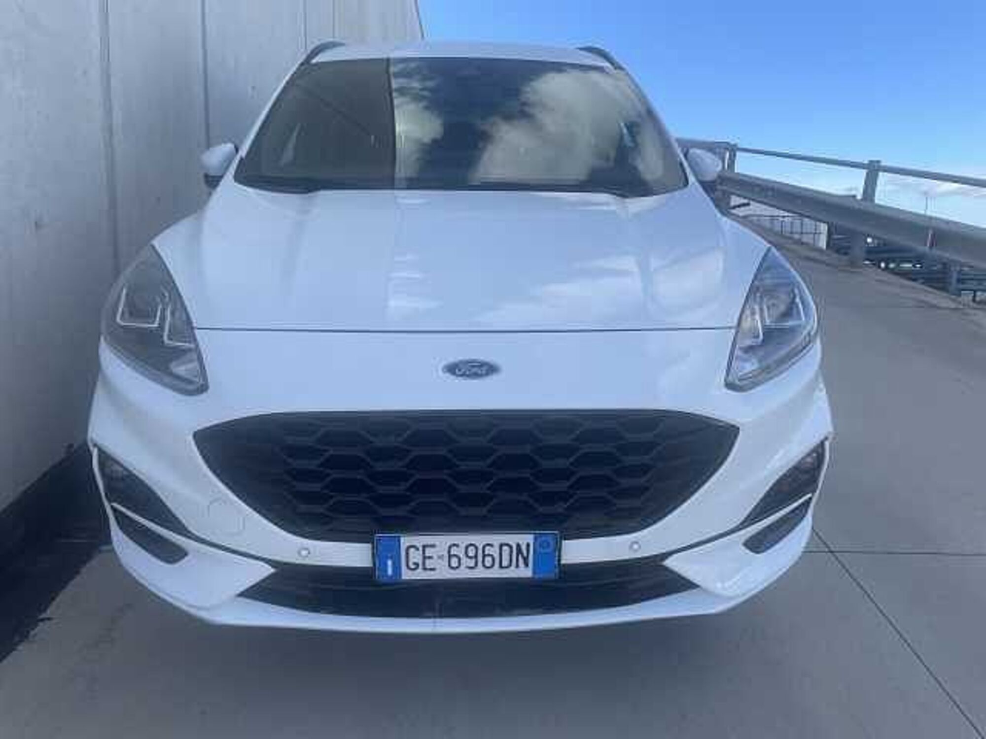 Ford Kuga 1.5 EcoBlue 120 CV 2WD ST-Line  del 2021 usata a Cagliari