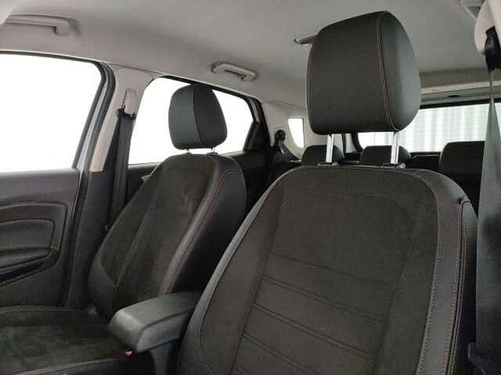 Ford EcoSport usata a Roma (13)