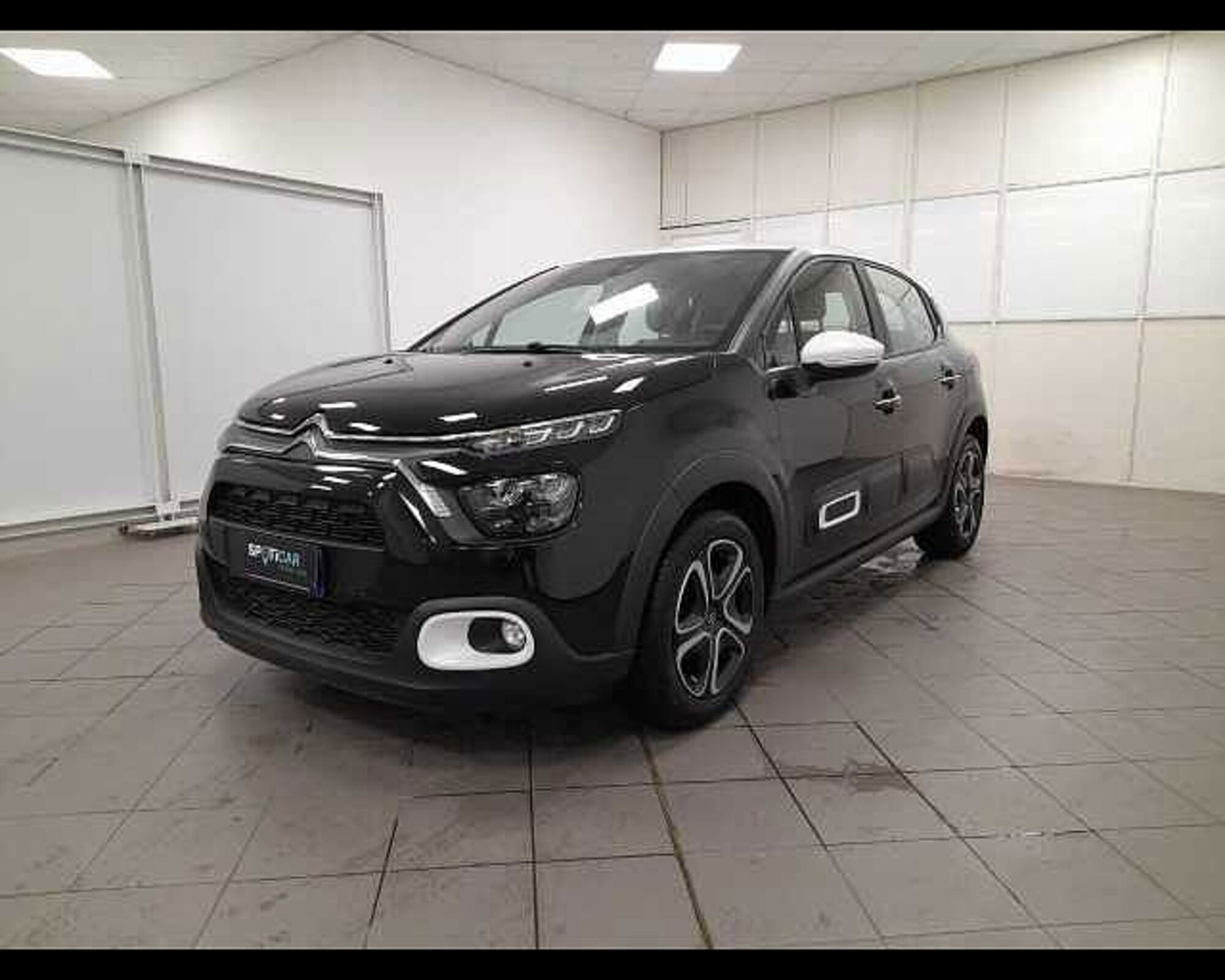 Citroen C3 PureTech 83 S&amp;S Shine  del 2022 usata a Cuneo