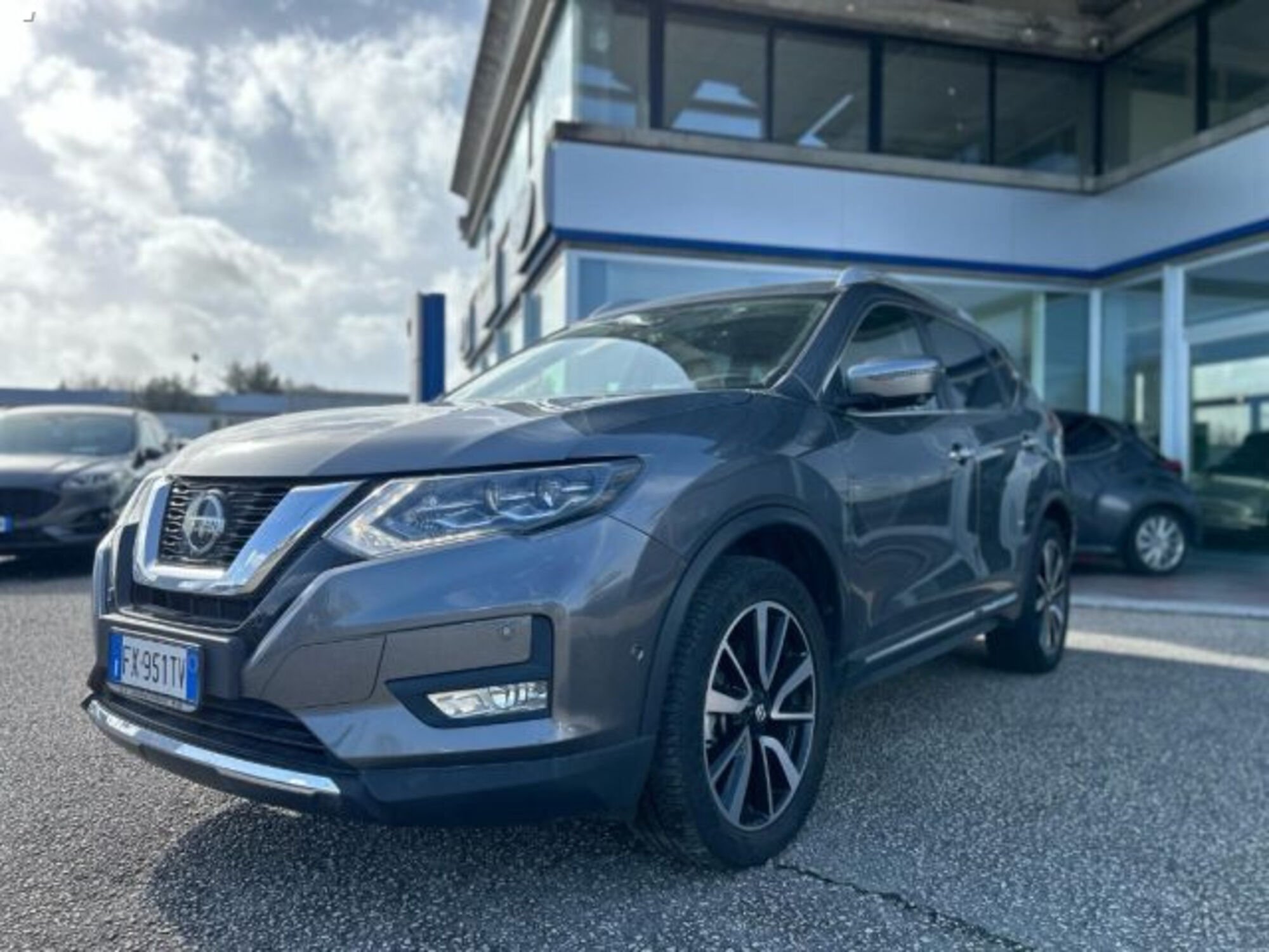 Nissan X-Trail 1.6 dCi 2WD Tekna  del 2019 usata a Massarosa