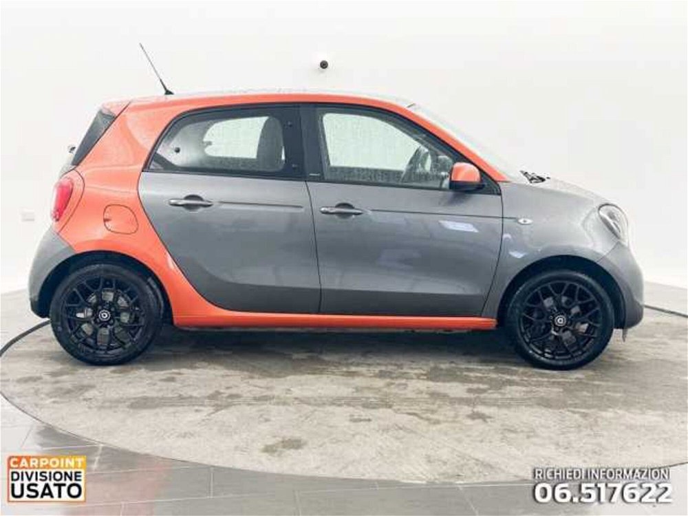 smart forfour forfour 70 1.0 Urban del 2015 usata a Roma (4)