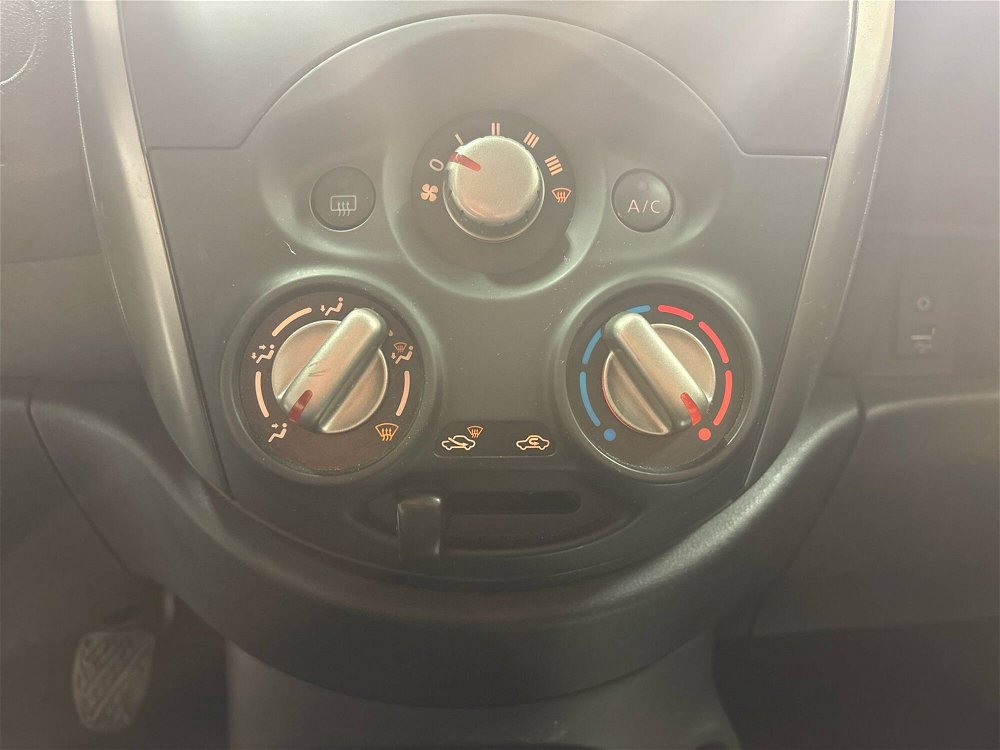 Nissan Micra 1.2 12V 5 porte Acenta  del 2016 usata a L'Aquila (4)
