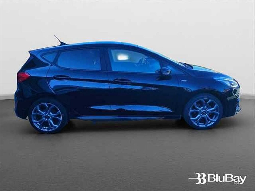 Ford Fiesta 1.5 EcoBlue 5 porte ST-Line  del 2020 usata a Livorno (4)